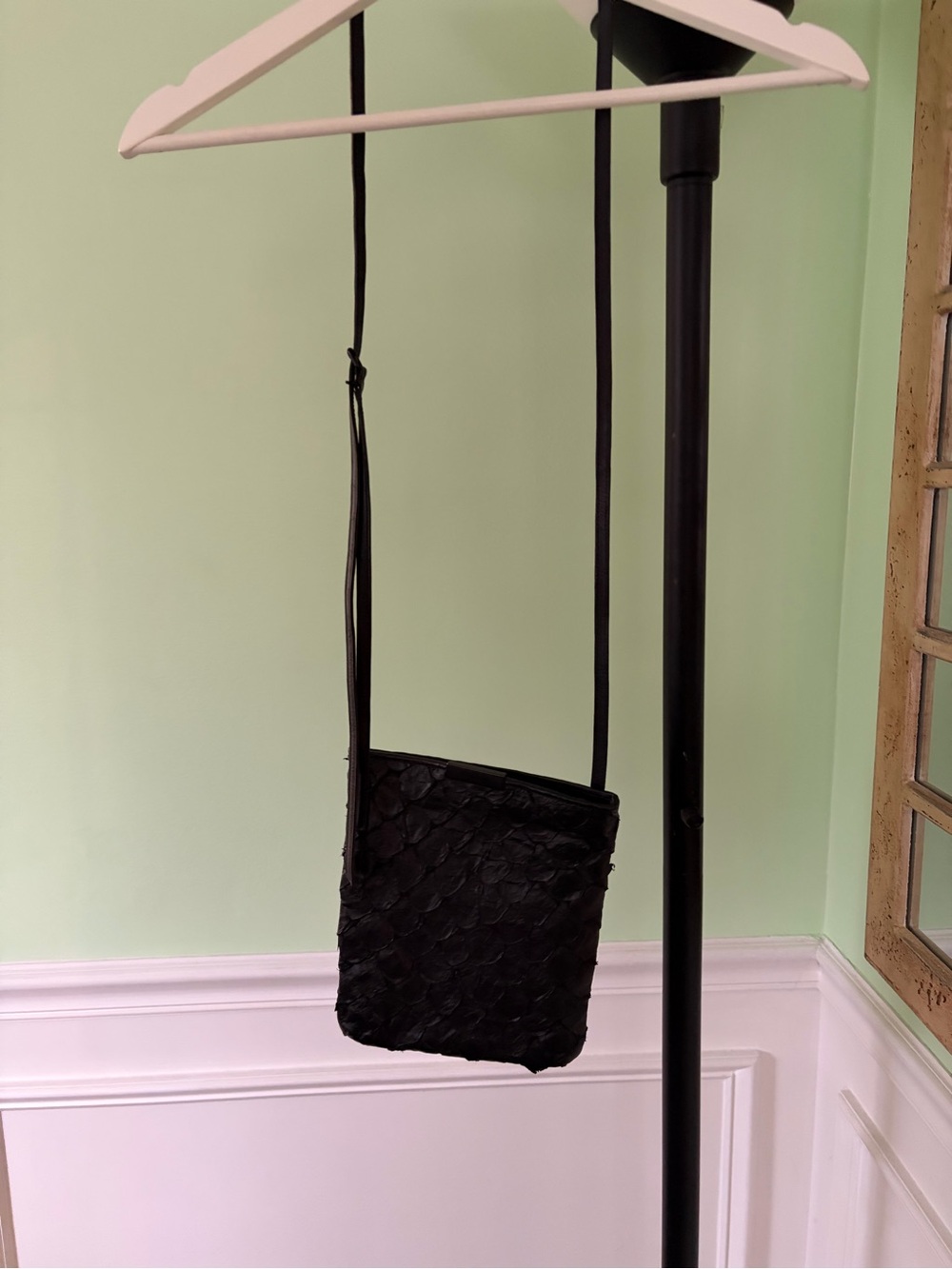 Osklen Black Textured Leather Crossbody Bag - Picture 5 of 7